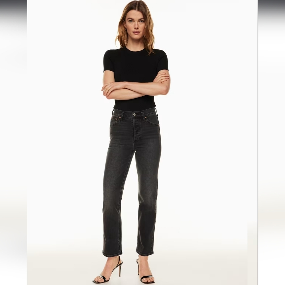 Aritzia Denim Forum Washed Black The Arlo High Rise Straight Leg Ankle Jeans
